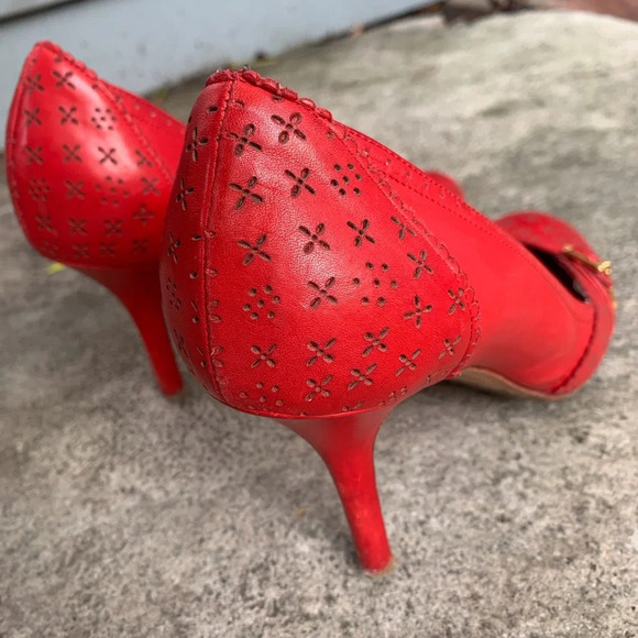 Christian Dior Red Cannage Leather Cut out Heeled Pumps, size  39 - Picture 9 of 15
